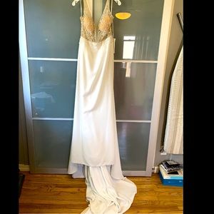 Beautiful off white wedding dress